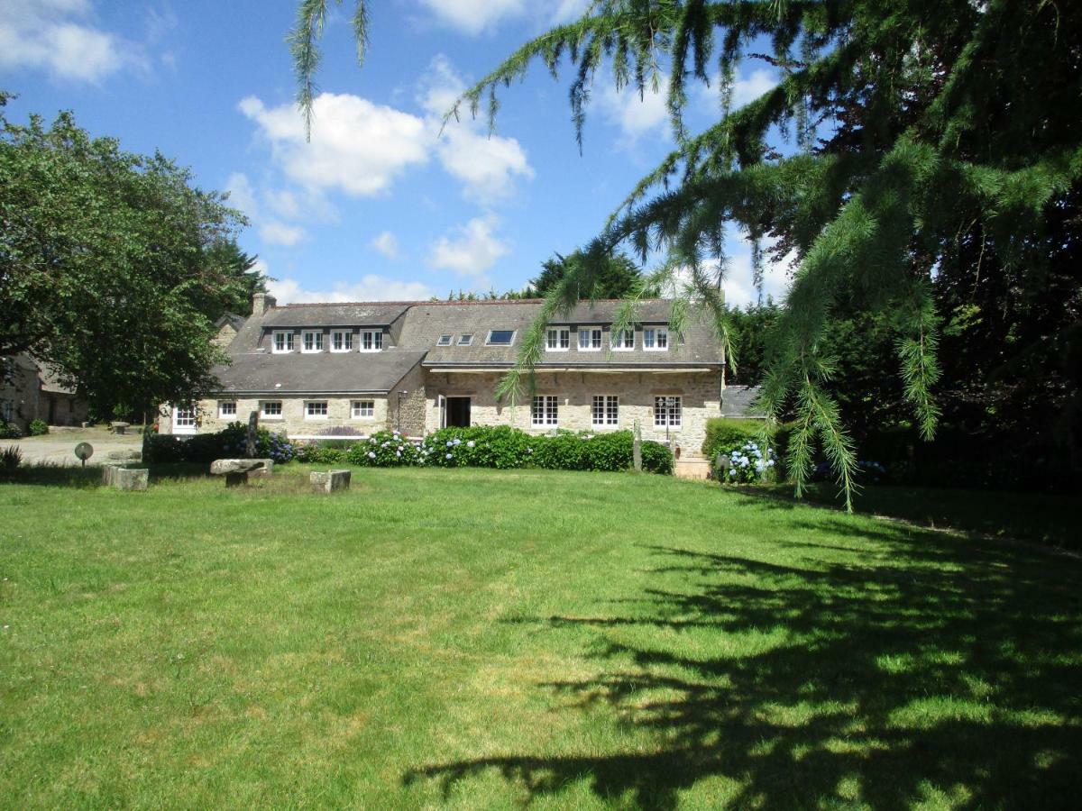 Domaine Les Grandes Roches Bed & Breakfast Tregunc Exterior photo