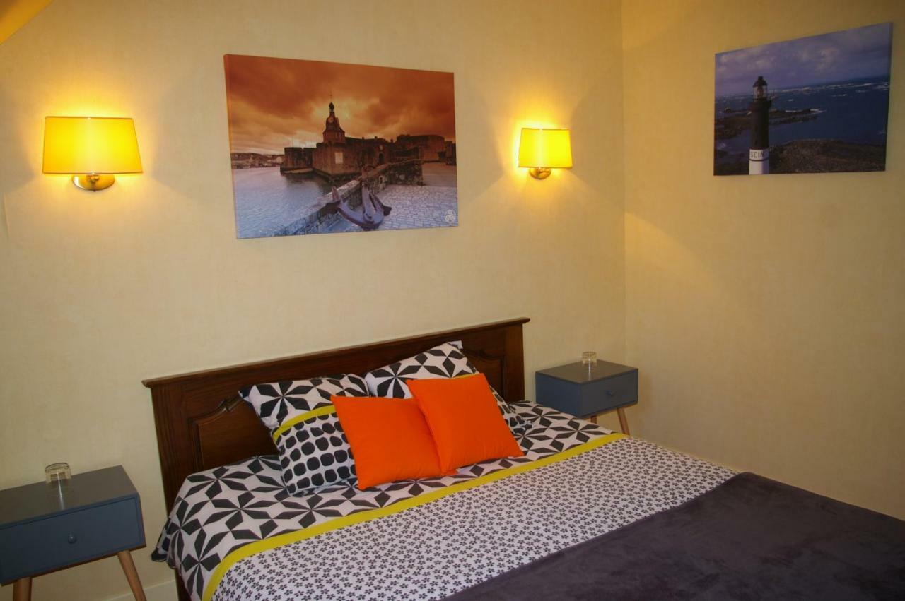 Domaine Les Grandes Roches Bed & Breakfast Tregunc Exterior photo