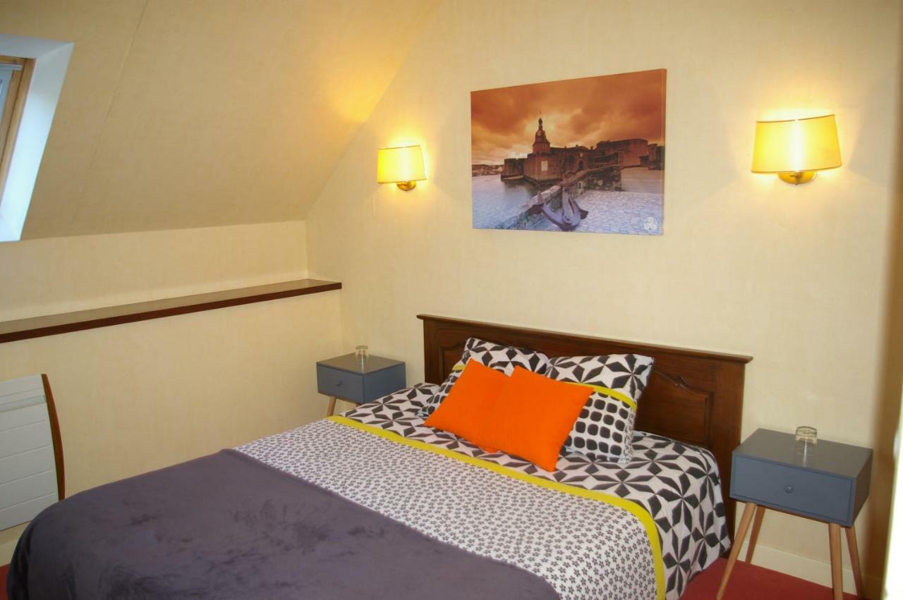 Domaine Les Grandes Roches Bed & Breakfast Tregunc Exterior photo